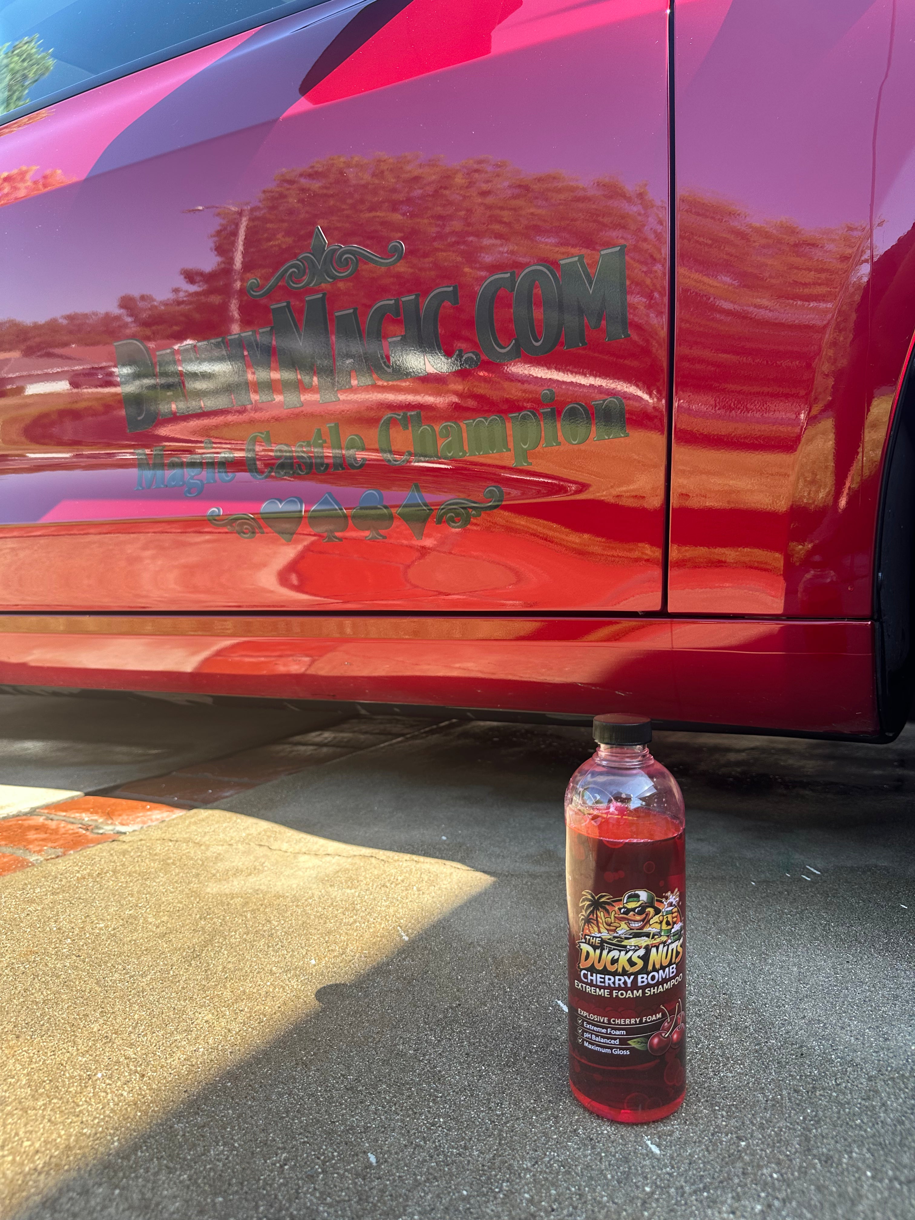 Ducks Nuts Foam Gun & Cherry Bomb Wash Kit