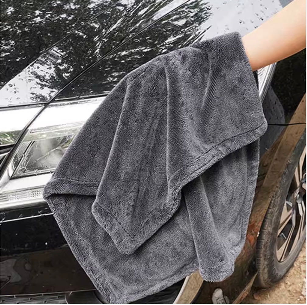 🧼 Premium Microfiber Drying Towel